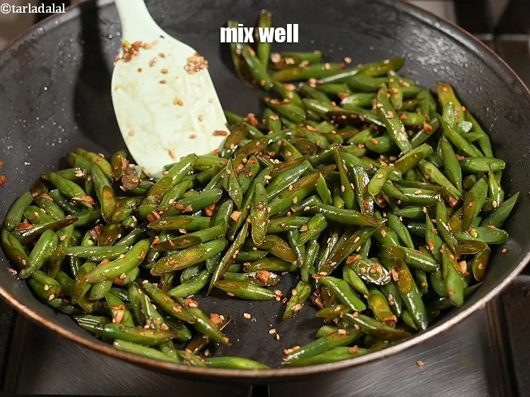 Step 22 – <p>Mix well.</p>