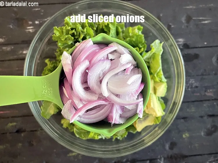 Step 14 – Add&nbsp;<meta charset="UTF-8" />1/2 cup&nbsp;<a href="glossary-sliced-onions-745i">sliced onions</a>.