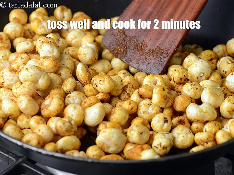 Step 14 – Toss well and cook on a medium flame for 2 minutes. Keep aside.&nbsp;