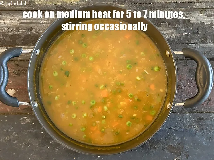 Step 14 – Cook on a medium flame for 5 to 7&nbsp;minutes, while stirring occasionally.