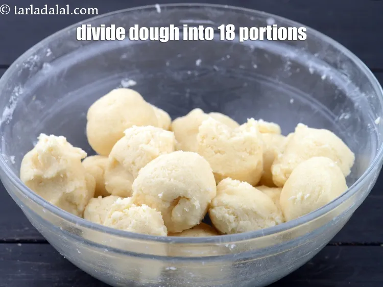 Step 13 – Divide the dough into 18 equal portions.&nbsp;