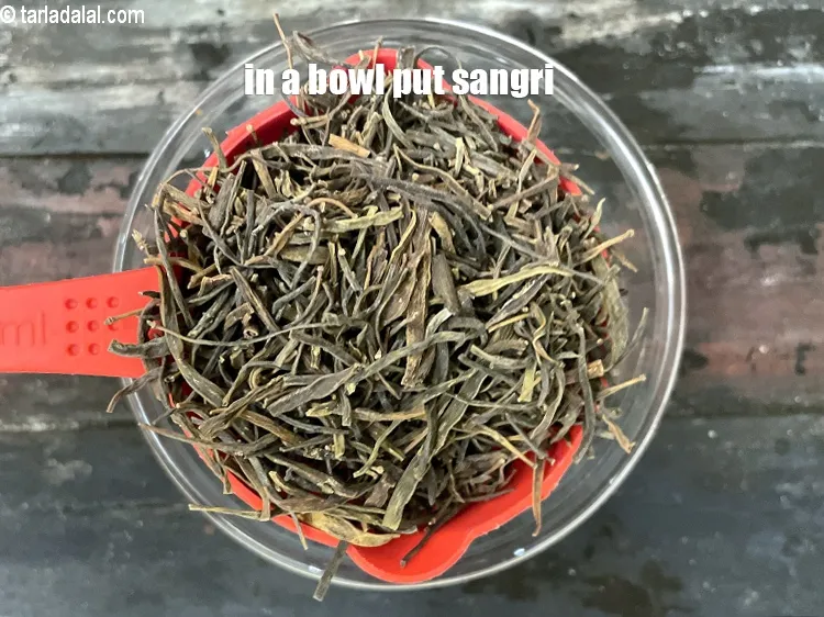 Step 13 – Put 1&nbsp;cup&nbsp;<a href="glossary-sangri-sanger-1062i">sangri (sanger)</a>&nbsp;in a bowl.