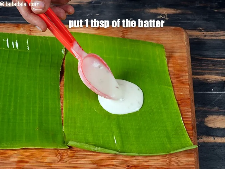 Step 16 – <meta charset="UTF-8" /> Put 1&nbsp;tbsp of the batter on one half of the greased side …