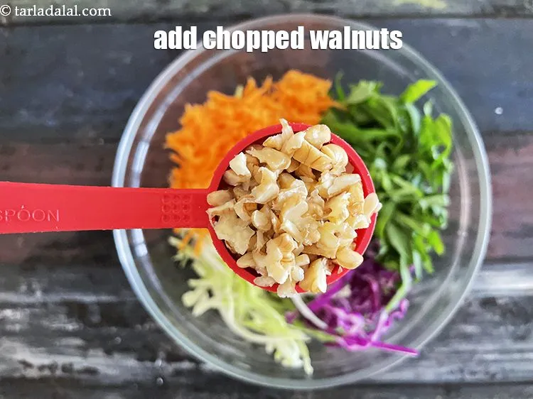 Step 16 – Add&nbsp;2 tbsp&nbsp;<a href="glossary-chopped-walnuts-785i">chopped walnuts (akhrot)</a>.