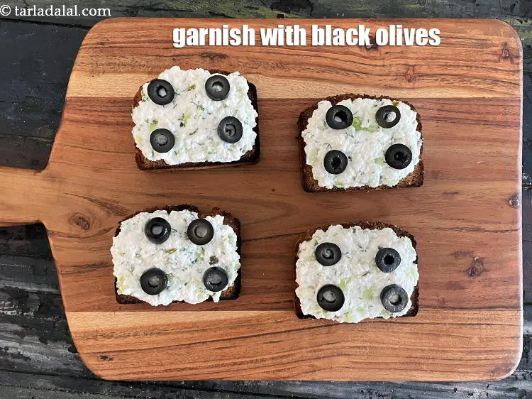 Step 13 – <meta charset="UTF-8" /> Garnish with 1 tsp of olives on each toast.