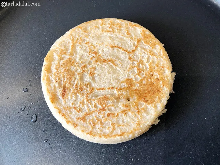 Step 13 – Flip the pancake and cook again for 45 seconds till done.&nbsp;