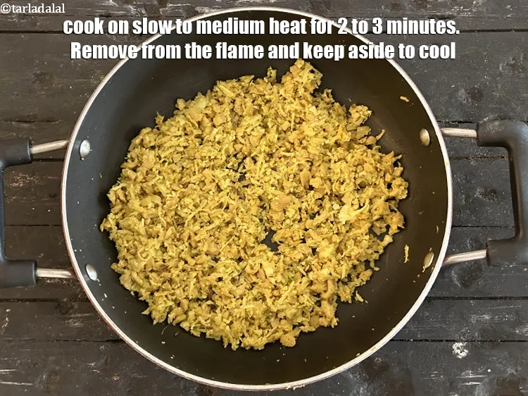 Step 26 – Cook on slow to&nbsp;medium heat for 2 to 3 minutes.&nbsp;Remove from the flame and keep …