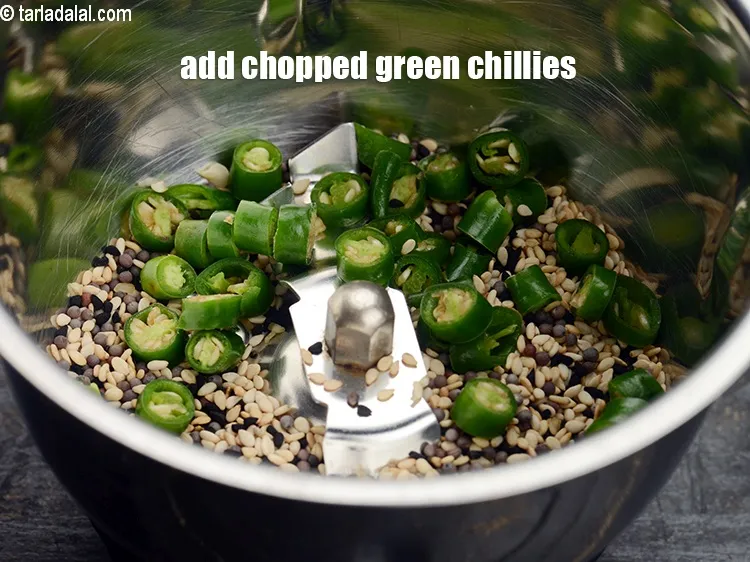 Step 15 – Add 2 tsp chopped green chillies.