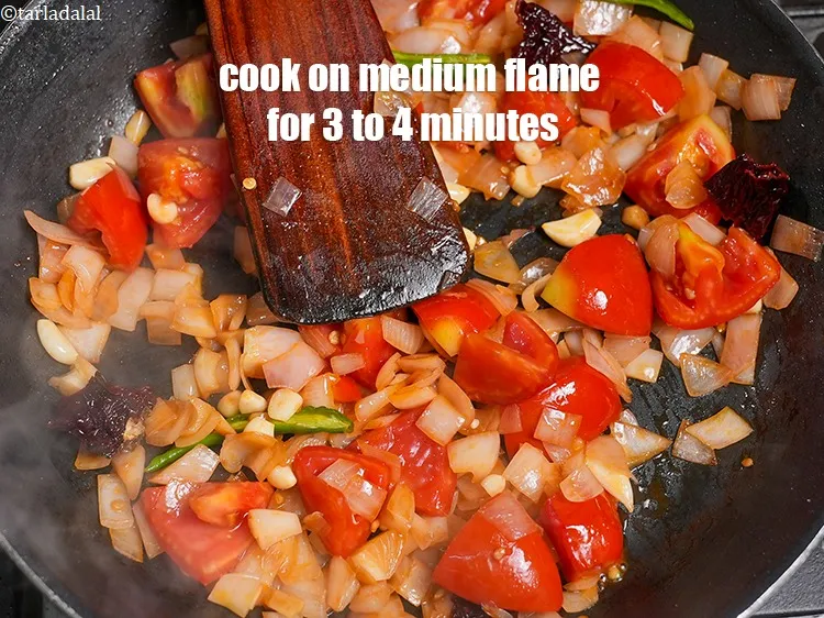 Step 14 – Cook on medium flame for 3 to 4 minutes, while stirring occasionally.
