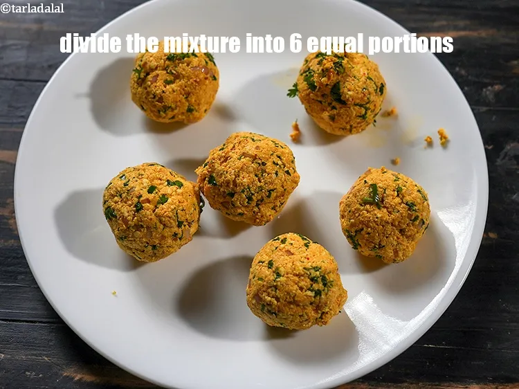 Step 14 – Divide the mixture into 6 equal portions and keep aside.
