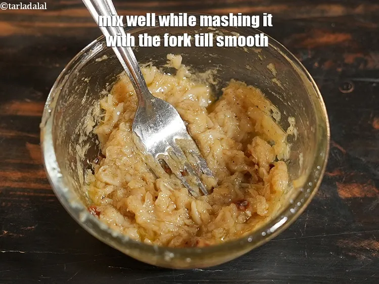 Step 14 – Mix well while mashing it with the fork till smooth. Keep aside.