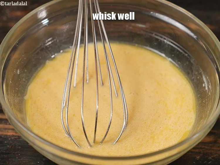 स्टेप 14 – अच्छी तरह फेंटें।