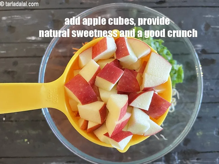 Step 14 – Add&nbsp;<meta charset="UTF-8" />1 cup&nbsp;<a href="glossary-apple-cubes-57i">apple cubes</a>.