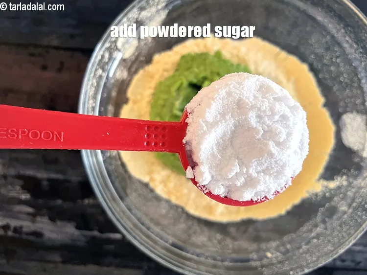 Step 14 – Add 1&nbsp;tbsp&nbsp;<a href="glossary-powdered-sugar-280i">powdered sugar</a>.