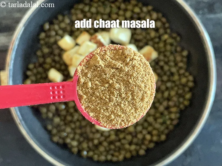 Step 24 – Add&nbsp;<meta charset="UTF-8" />1 tbsp&nbsp;<a href="glossary-chaat-masala-300i">chaat masala</a>.