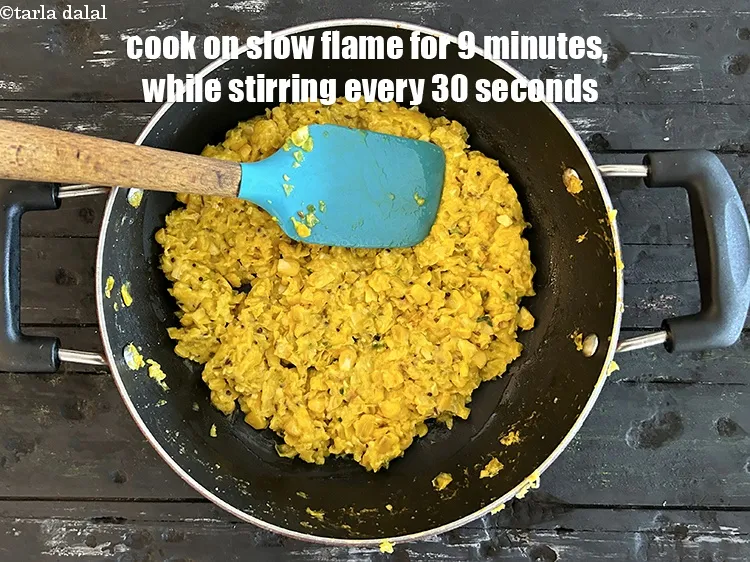 Step 19 – Cook on a slow flame for about 9&nbsp;minutes, while stirring every 30 seconds.