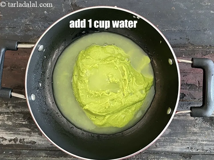 स्टेप 16 – <strong>1 कप पानी डालें</strong>।