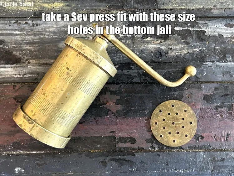 Step 20 – Take a <meta charset="UTF-8" />&ldquo;sev press&rdquo;, fit the with these sized holes&nbsp;in the bottom jali.