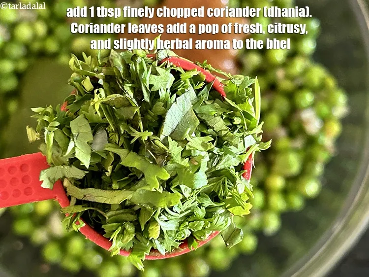 Step 15 – Add&nbsp;<meta charset="UTF-8" />1 tbsp&nbsp;finely&nbsp;<a href="glossary-chopped-coriander-783i">chopped coriander (dhania)</a>.&nbsp;Coriander leaves add a pop of fresh, citrusy, and …