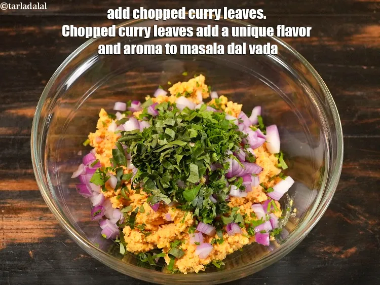 Step 15 – Add 1 tbsp chopped&nbsp;<a href="https://www.tarladalal.com/glossary-curry-leaves-kadi-patta-kadipatta-388i">curry leaves (kadi patta)</a>.&nbsp;Chopped curry leaves add a unique flavor and …