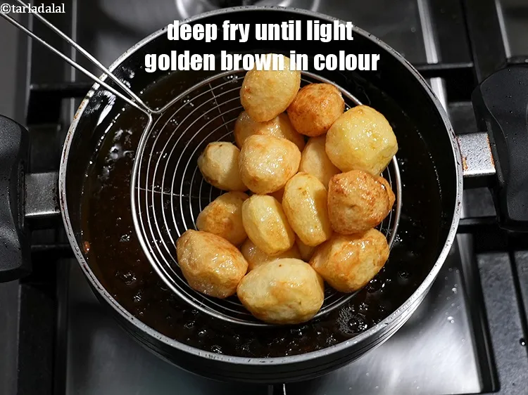 Step 14 – Deep fry until light golden brown in colour.