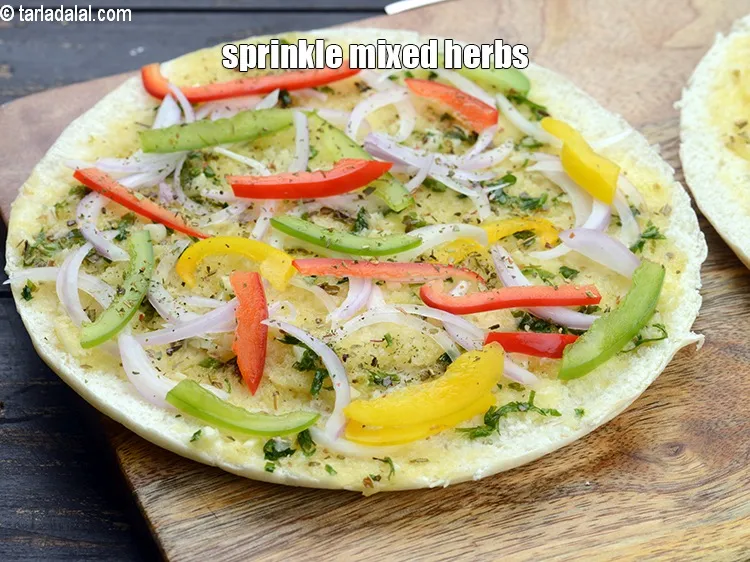 Step 15 – Sprinkle mixed herbs.&nbsp;<br /> &nbsp;