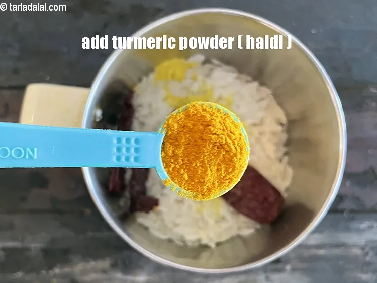 Step 17 – Add&nbsp;<meta charset="UTF-8" />1/2 tsp&nbsp;<a href="glossary-turmeric-powder-haldi-645i">turmeric powder (haldi)</a>.