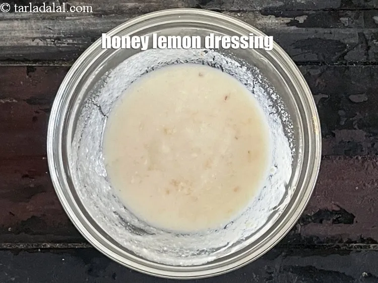 Step 16 – Keep aside <strong>honey lemon dressing.</strong>