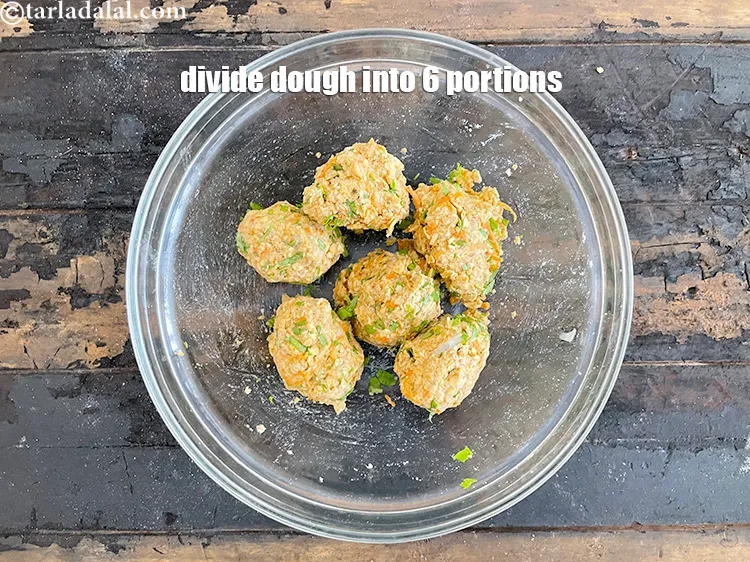 स्टेप 27 – मिश्रण को 6 बराबर भागों में बाँट लें।