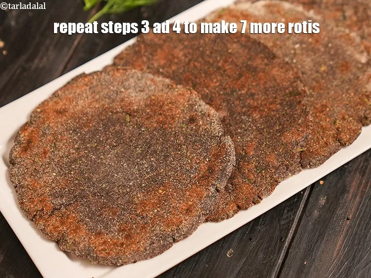 Step 16 – Repeat steps 3 and 4 to make 7 more rotis.