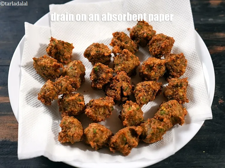 Step 16 – Drain on an absorbent paper.