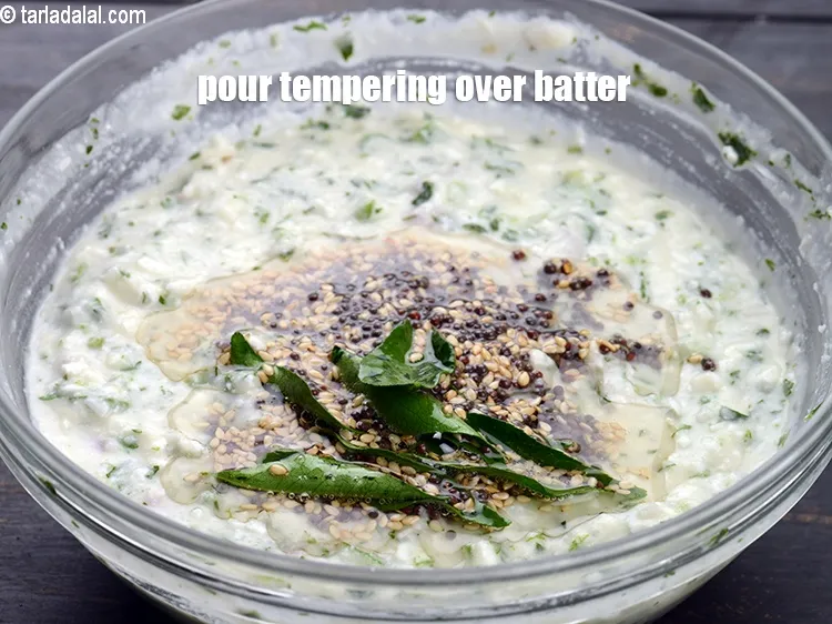 Step 16 – Pour the tempering over the batter.