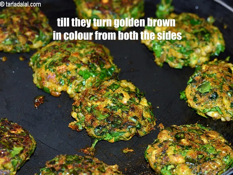 स्टेप 15 – इन्हें तब तक पकाएं जब तक कि वे दोनों तरफ …