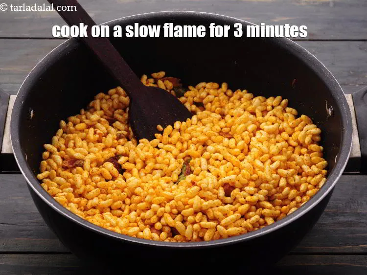 Step 16 – Cook on a slow flame for 3 minutes, while stirring continuously.