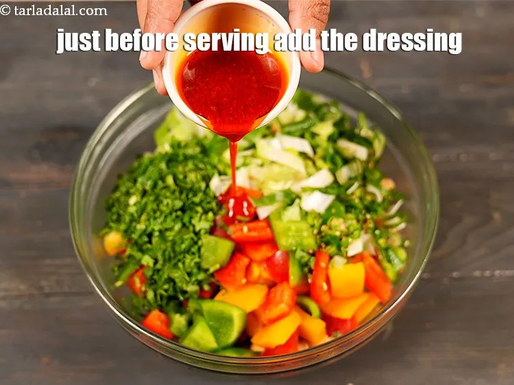 Step 23 – <meta charset="UTF-8" />Just before serving add the&nbsp;dressing.&nbsp;