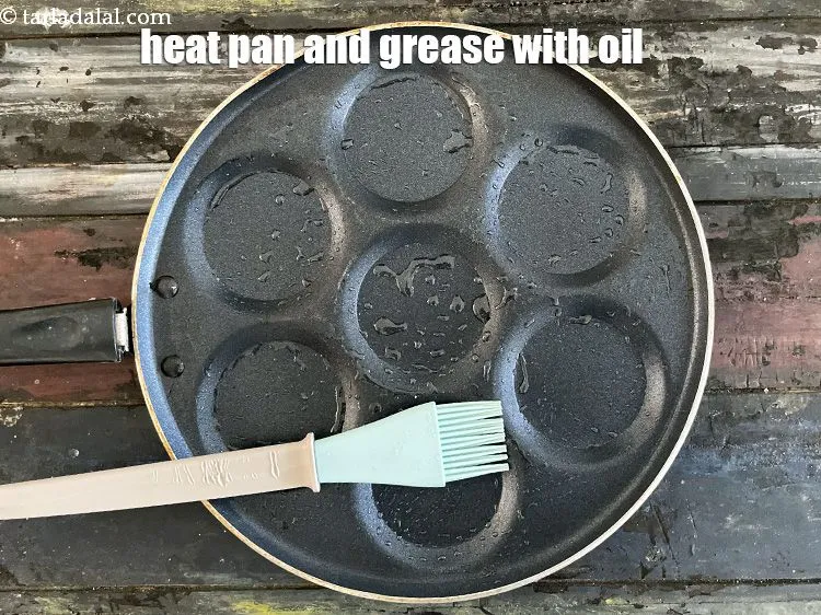 Step 16 – To make <strong>paneer vegetable pancake&nbsp;recipe | Indian pancakes with green peas, tomatoes and carrot | …