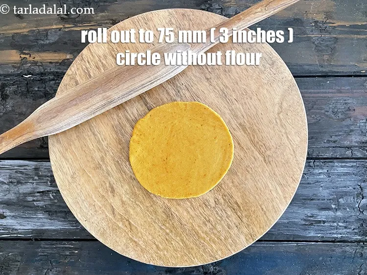 Step 16 – <meta charset="UTF-8" /> Roll each portion into a circle of about 75 mm. (3") diameter …
