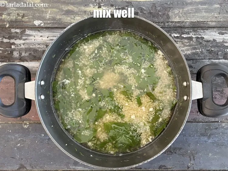 Step 22 – Mix <strong>lemony&nbsp;quinoa and baby spinach soup | quinoa and dill soup | healthy Indian quinoa …