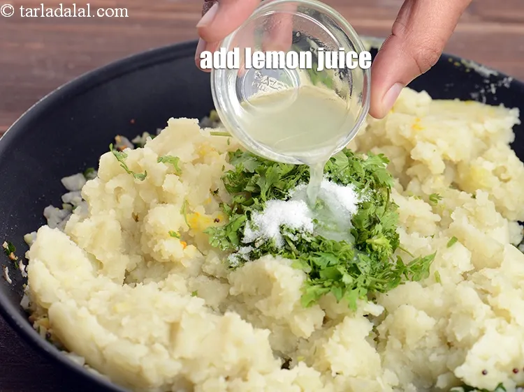Step 18 – Add 1 tsp <a href="https://www.tarladalal.com/glossary-lemon-juice-numbi-ka-ras-nimbu-ka-juice-471i">lemon juice</a>.
