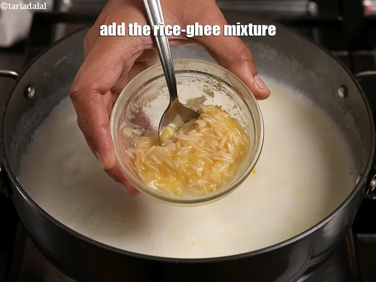 Step 17 – Add the rice-ghee mixture.