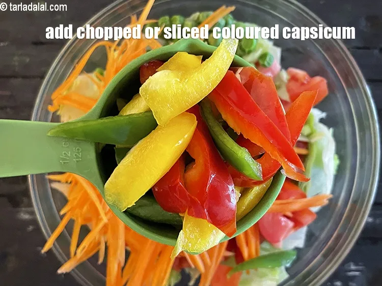 Step 17 – Add&nbsp;<meta charset="UTF-8" />1/2&nbsp;cup chopped&nbsp;coloured capsicum.