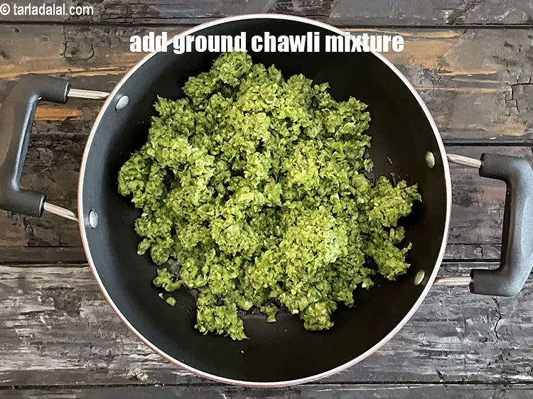 Step 18 – Add&nbsp;ground chawli mixture.