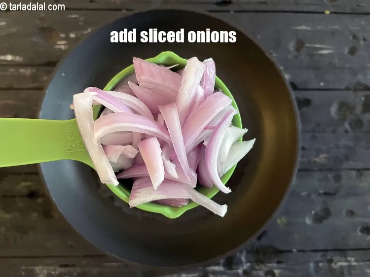 Step 18 – Add&nbsp;<!--%3Cmeta%20charset%3D%22UTF-8%22%20%2F%3E-->1/2 cup&nbsp;<a href="glossary-sliced-onions-745i">sliced onions</a>.