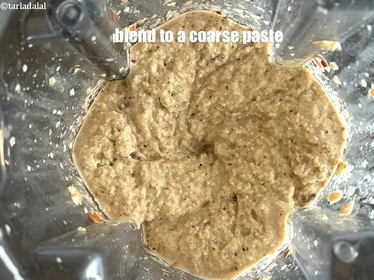 Step 17 – <html><head><meta charset="UTF-8"> </head><body><p>Blend to a coarse paste.</p></body></html>