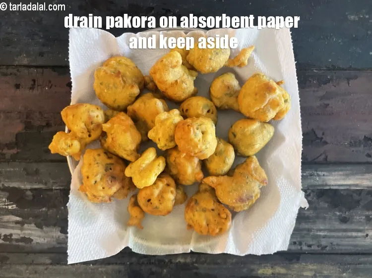 Step 17 – Drain on an absorbent paper. Keep aside.