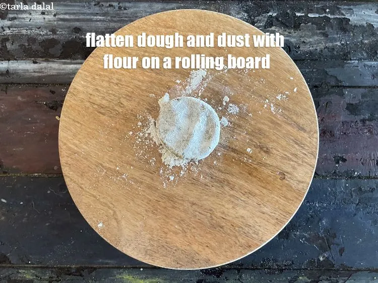 Step 18 – Faltten the dough and dust with flour on a rolling board.