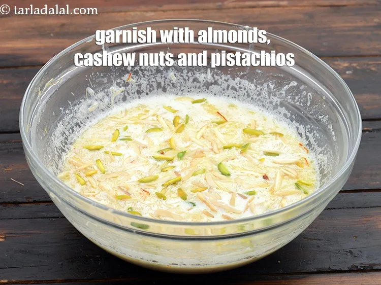 Step 17 – Garnish with almonds, cashew nuts and pistachios.