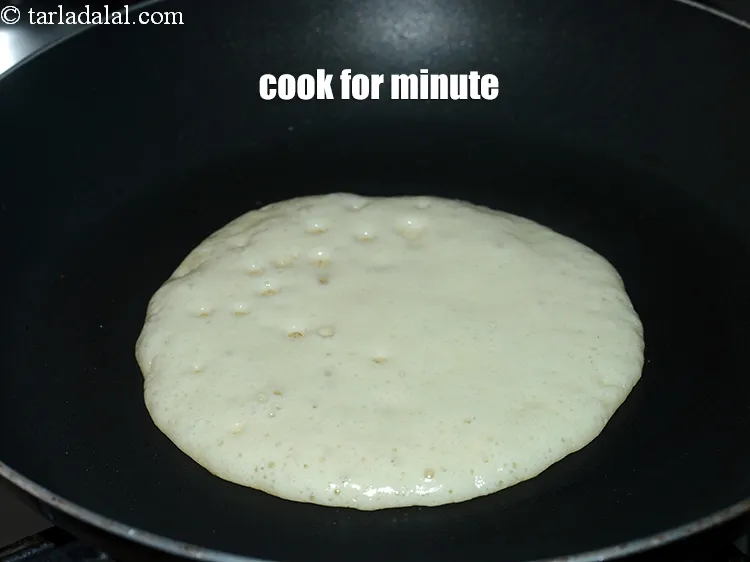 स्टेप 17 – धीमी आंच पर एक मिनट तक पकाएं जब तक कि …