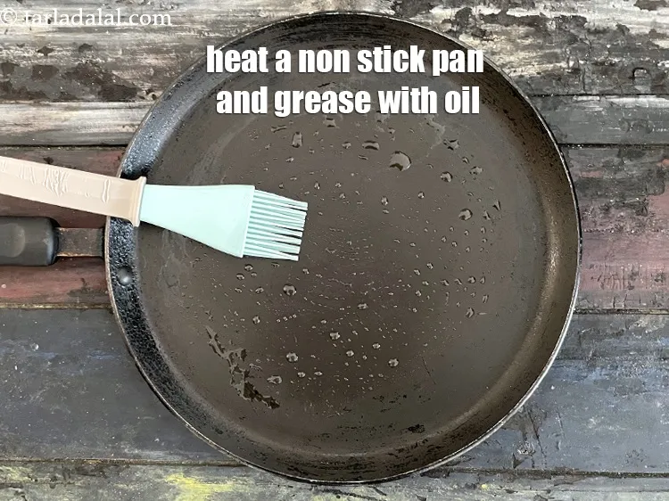 Step 19 – To make <meta charset="UTF-8" /><strong>pumpkin paratha recipe | pumpkin paratha with jowar and bajra flour …