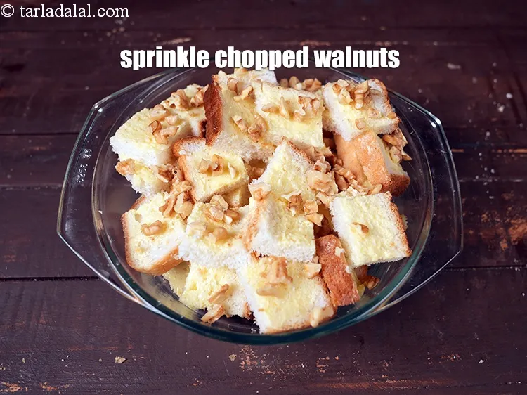Step 17 – <p>Sprinkle 2 tbsp <a href="https://www.tarladalal.com/glossary-chopped-walnuts-785i">chopped walnuts (akhrot)</a>.</p>